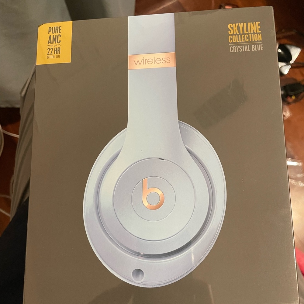 beats studio 3 wireless crystal blue